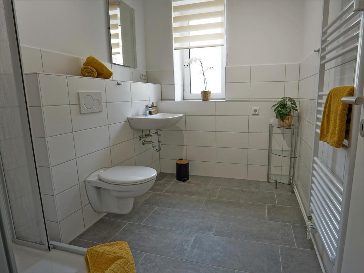 "Hogulu" Brandenburg, Balkon, Neustadt, Kueche, Wassernaehe - Parkplatz Inklusive Apartment Brandenburg  Luaran gambar