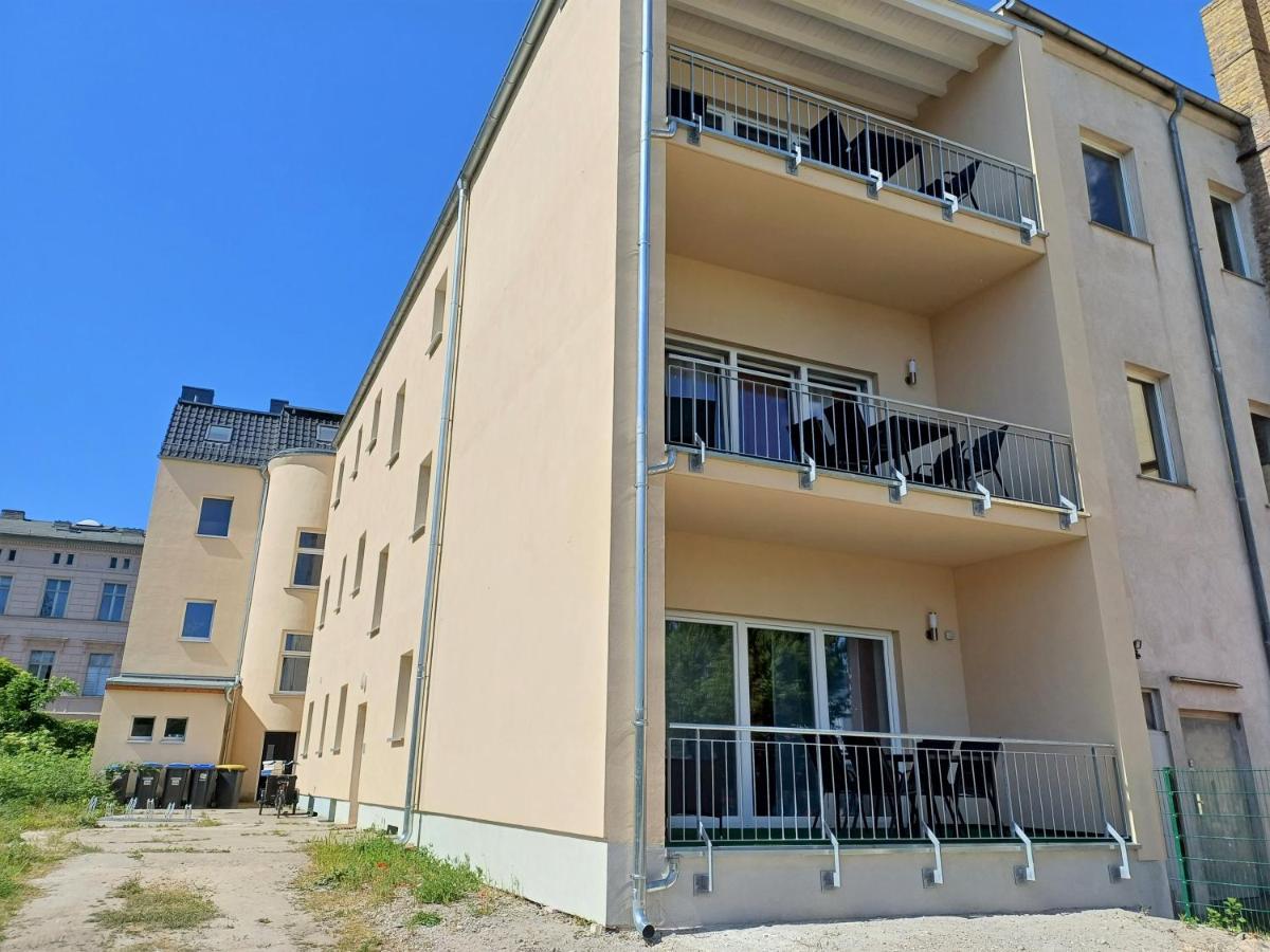 "Hogulu" Brandenburg, Balkon, Neustadt, Kueche, Wassernaehe - Parkplatz Inklusive Apartment Brandenburg  Luaran gambar