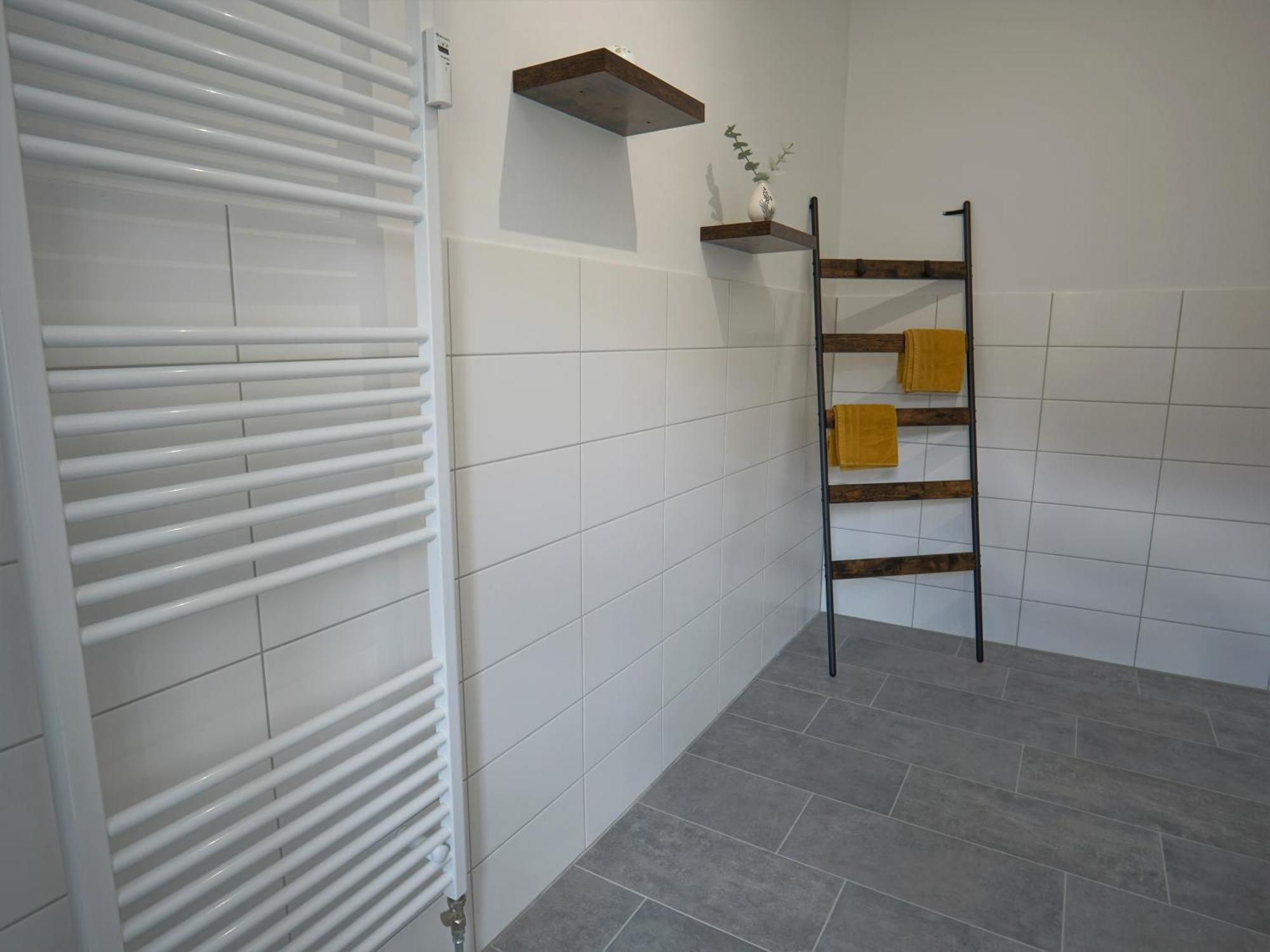 "Hogulu" Brandenburg, Balkon, Neustadt, Kueche, Wassernaehe - Parkplatz Inklusive Apartment Brandenburg  Bilik gambar