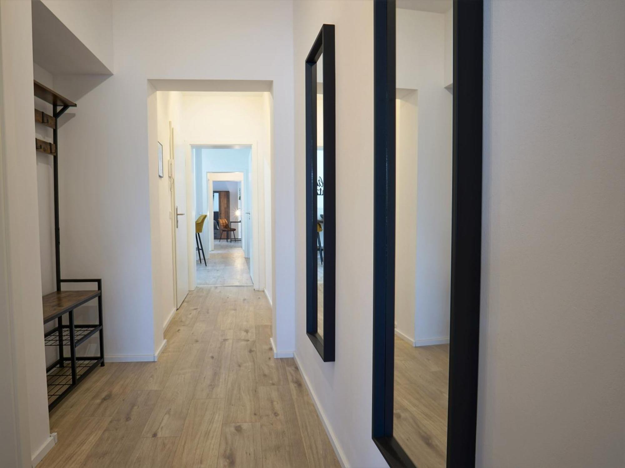 "Hogulu" Brandenburg, Balkon, Neustadt, Kueche, Wassernaehe - Parkplatz Inklusive Apartment Brandenburg  Bilik gambar