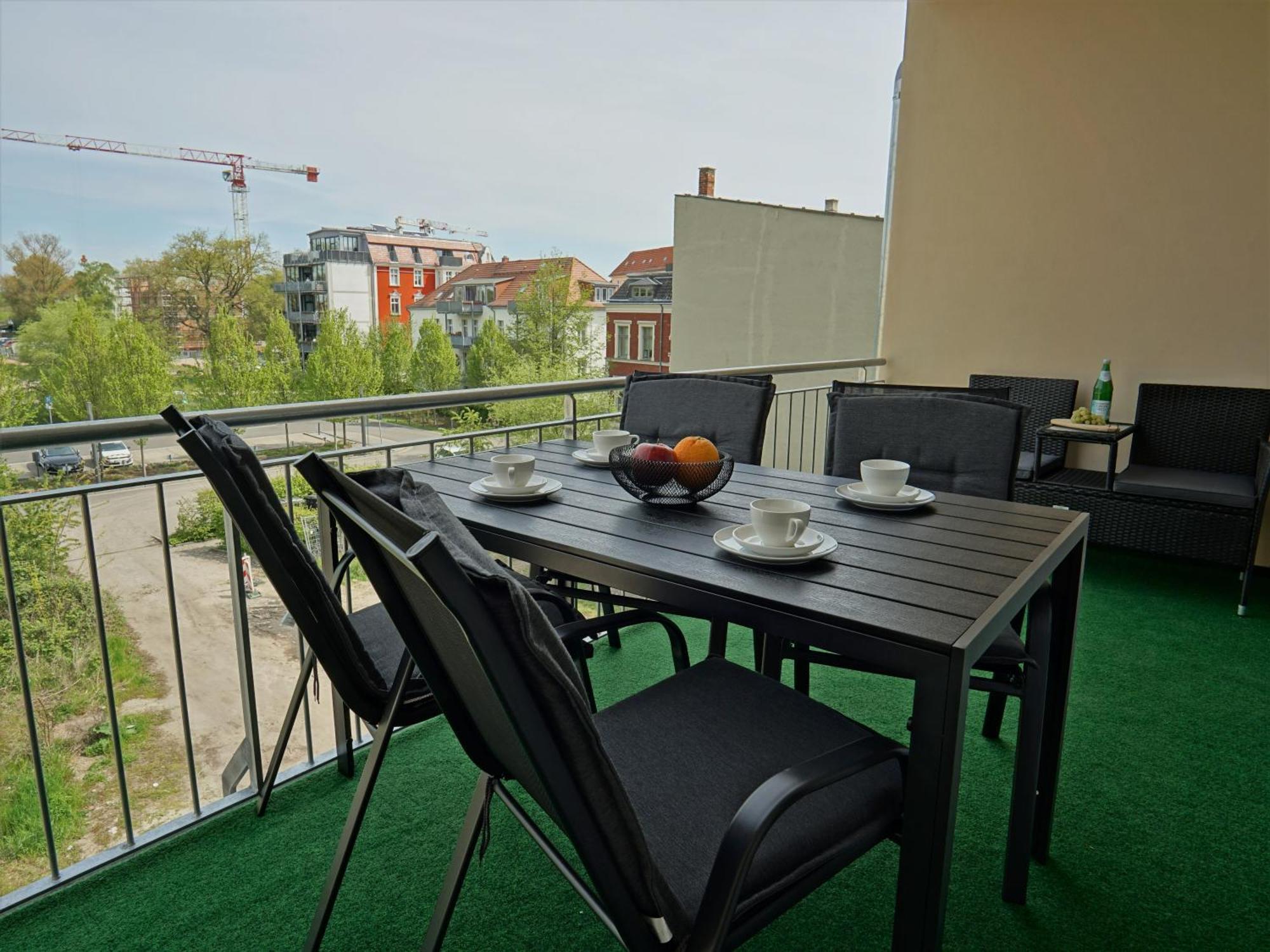 "Hogulu" Brandenburg, Balkon, Neustadt, Kueche, Wassernaehe - Parkplatz Inklusive Apartment Brandenburg  Bilik gambar