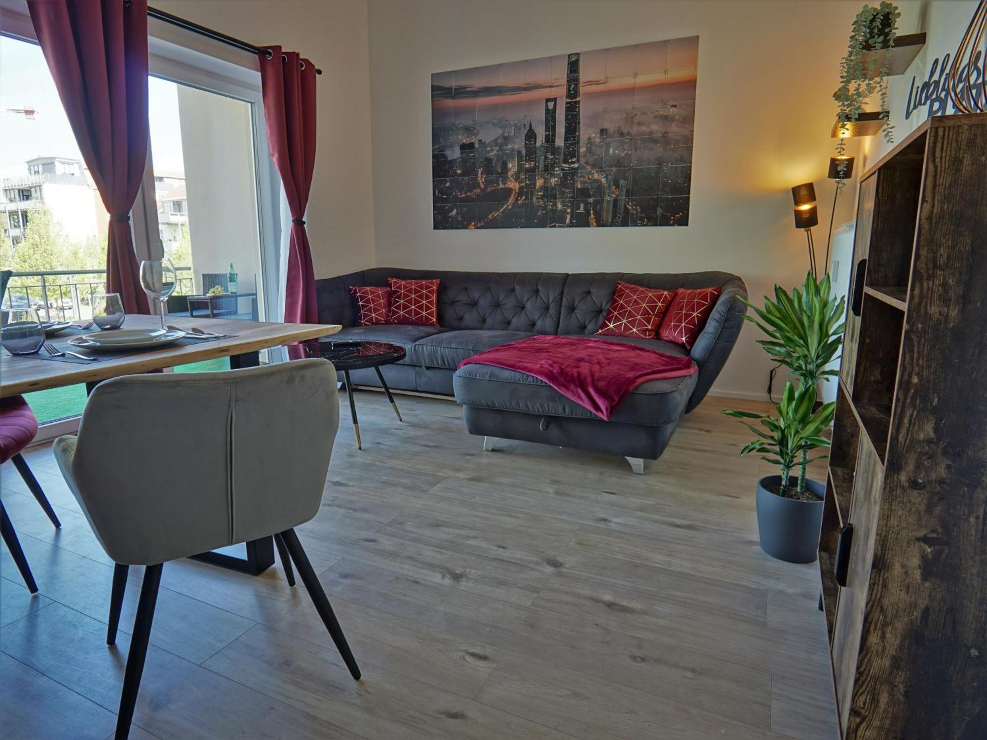 "Hogulu" Brandenburg, Balkon, Neustadt, Kueche, Wassernaehe - Parkplatz Inklusive Apartment Brandenburg  Bilik gambar